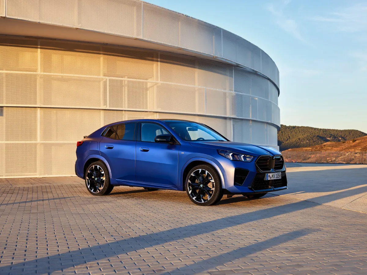 BMW X2,autocango,china used car exporter,china ev exporter,chinese used car exporter,chinese used ev exporter