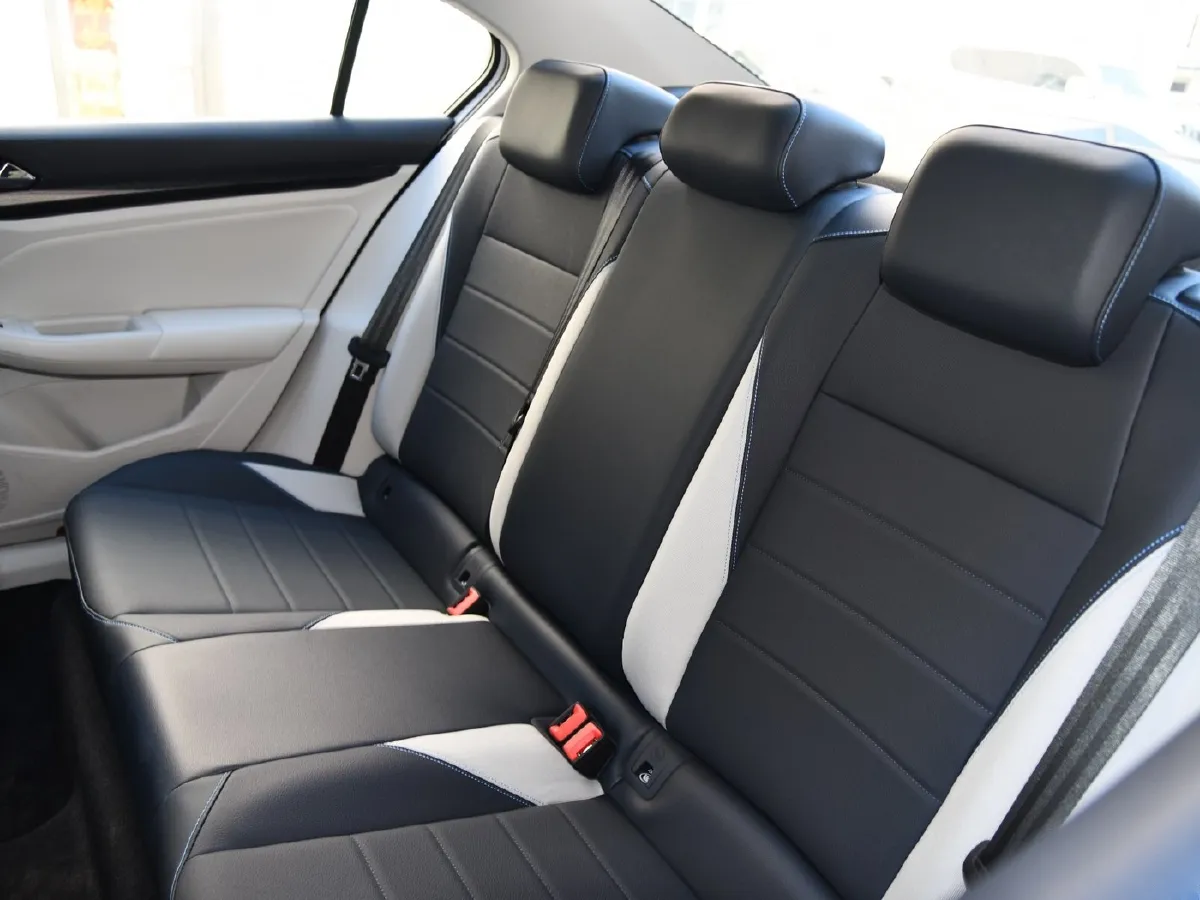 2020 Volkswagen Bora BEV 40KWH,autocango,china used car exporter,china ev exporter,chinese used car exporter,chinese used ev exporter