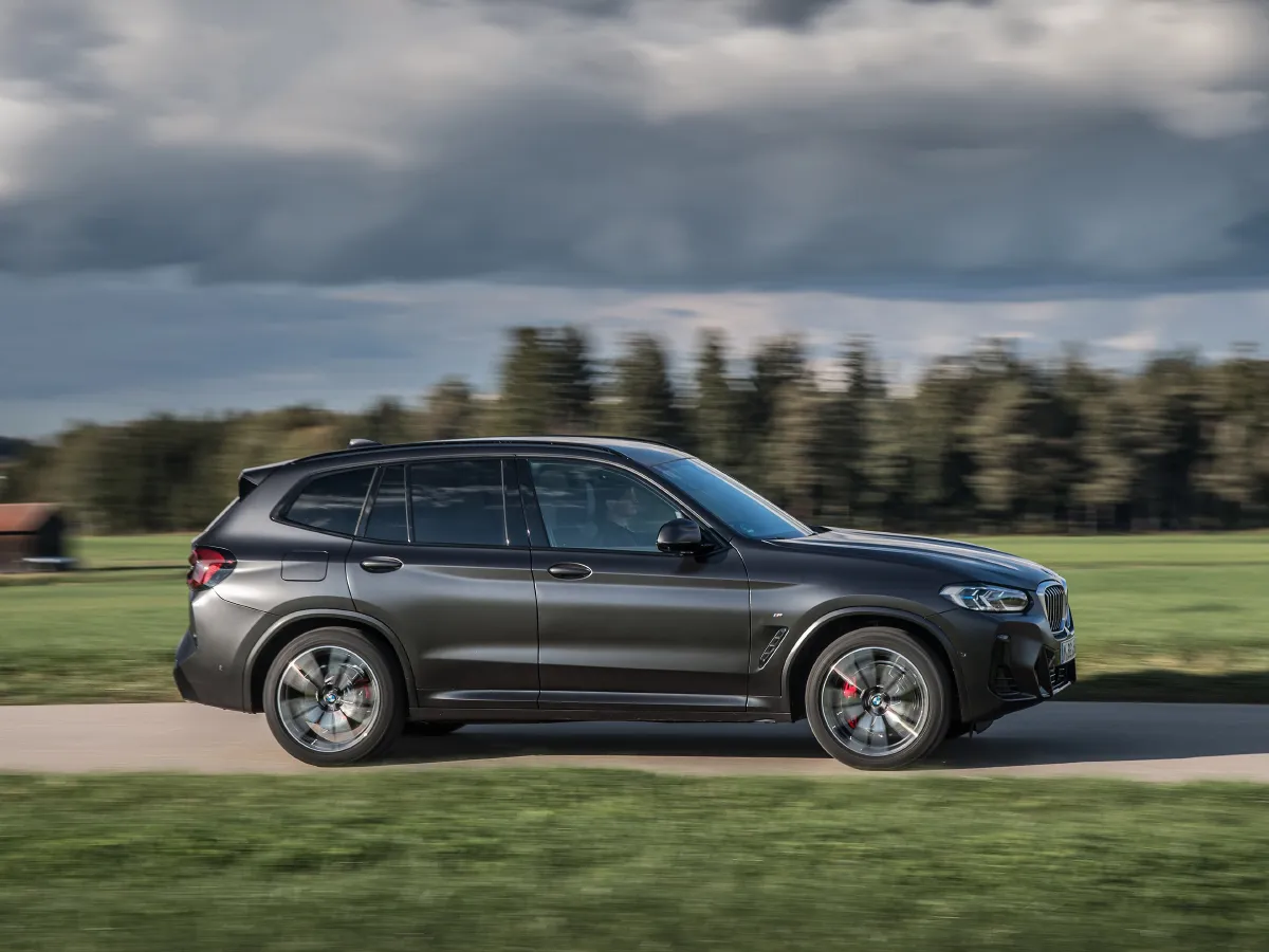 BMW X3,autocango,china used car exporter,china ev exporter,chinese used car exporter,chinese used ev exporter