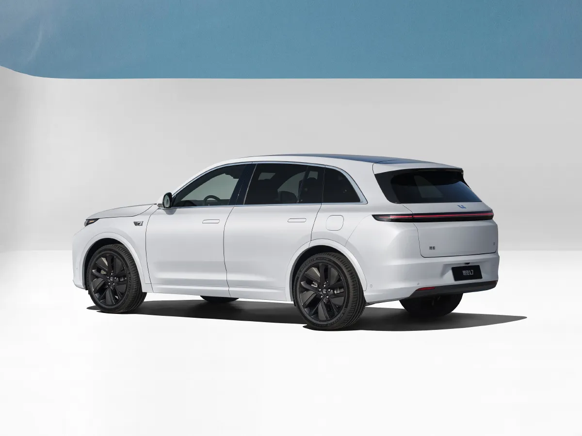 Li L7,autocango,china used car exporter,china ev exporter,chinese used car exporter,chinese used ev exporter