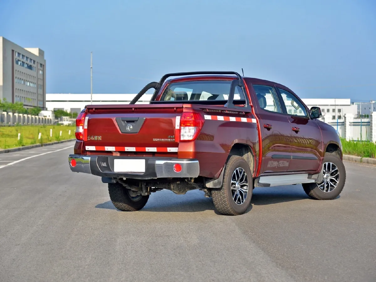 Dongfeng YuFeng P16,autocango,china used car exporter,china ev exporter,chinese used car exporter,chinese used ev exporter