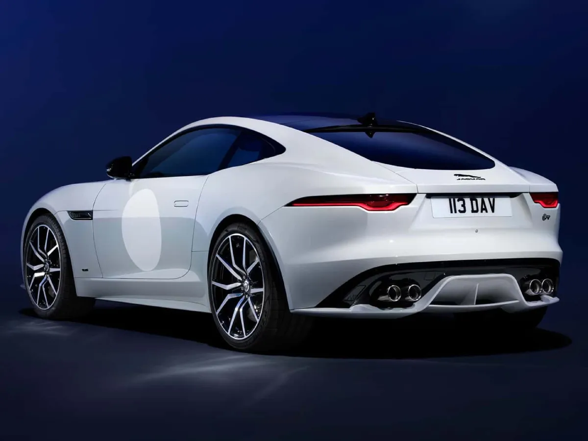 Jaguar F-TYPE,autocango,china used car exporter,china ev exporter,chinese used car exporter,chinese used ev exporter