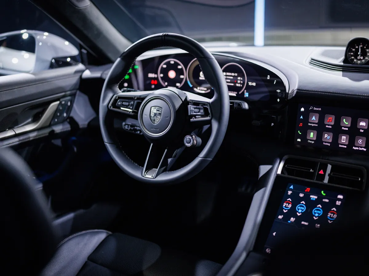 Porsche Taycan,autocango,china used car exporter,china ev exporter,chinese used car exporter,chinese used ev exporter Porsche Taycan,autocango,china used car exporter,china ev exporter,chinese used car exporter,chinese used ev exporter