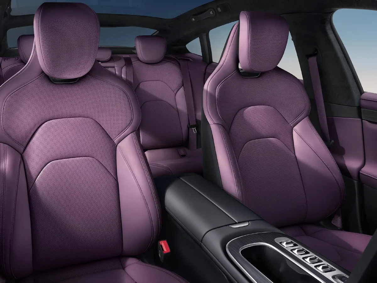 MI SU7,autocango,china used car exporter,china ev exporter,chinese used car exporter,chinese used ev exporter