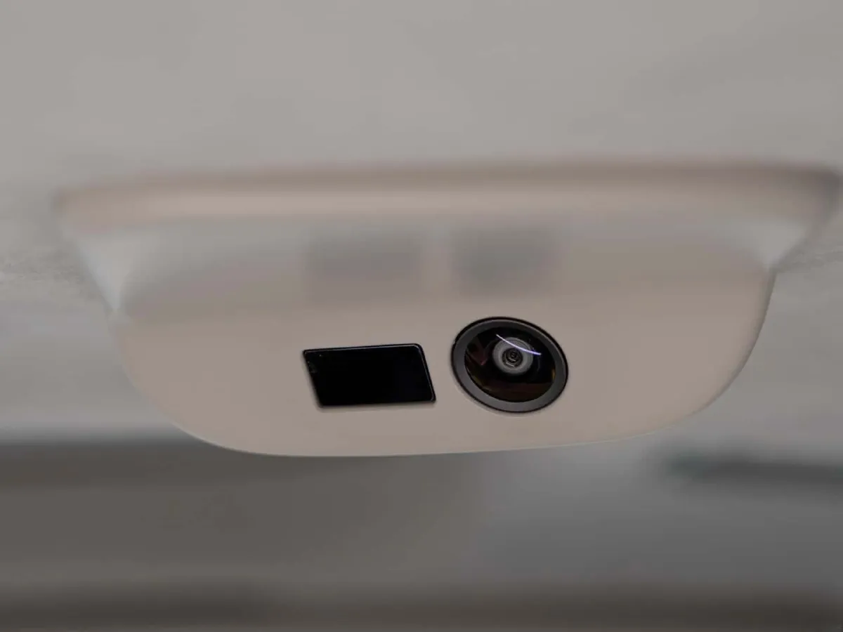 Volvo EM90,autocango,china used car exporter,china ev exporter,chinese used car exporter,chinese used ev exporter