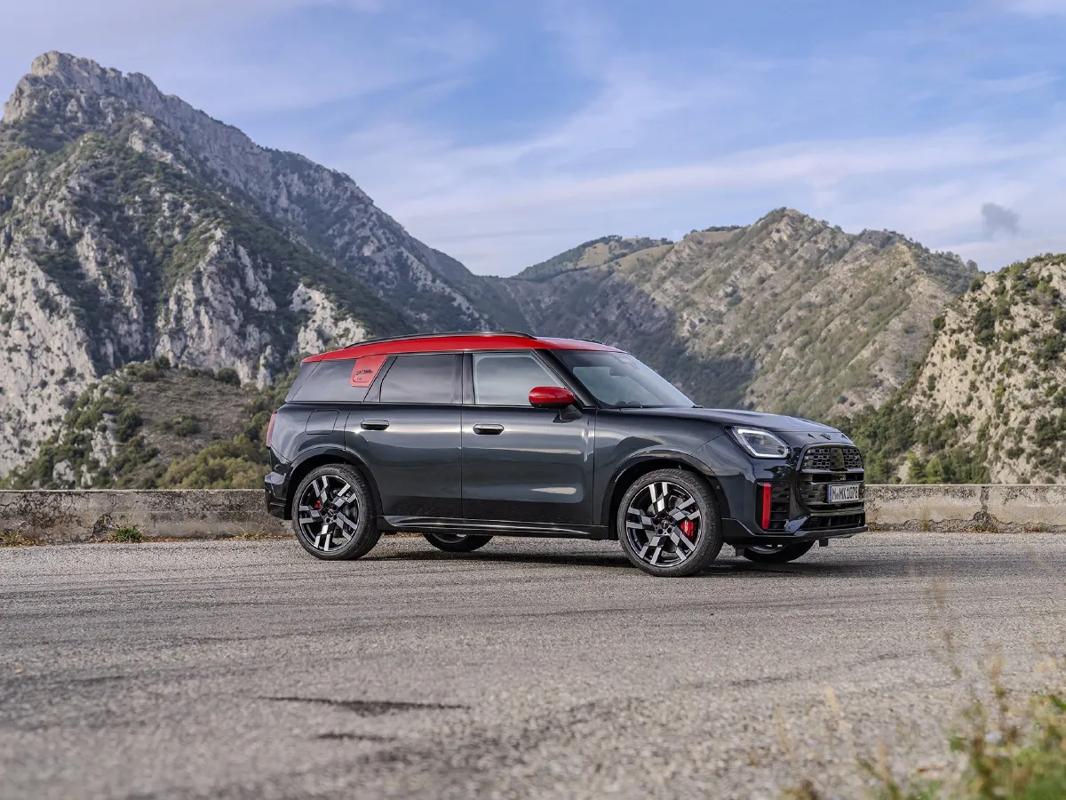 MINI JCW COUNTRYMAN,autocango,china used car exporter,china ev exporter,chinese used car exporter,chinese used ev exporter MINI JCW COUNTRYMAN,autocango,china used car exporter,china ev exporter,chinese used car exporter,chinese used ev exporter