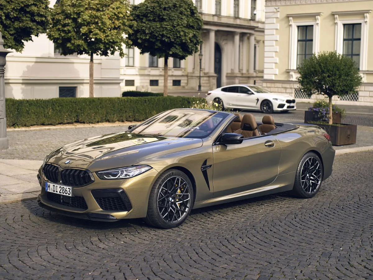 BMW M8,autocango,china used car exporter,china ev exporter,chinese used car exporter,chinese used ev exporter