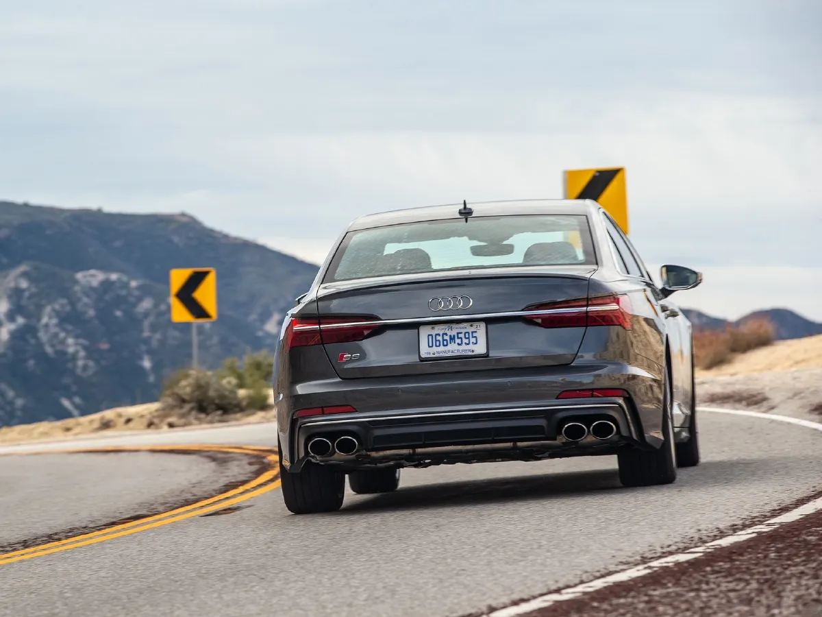 Audi S6,autocango,china used car exporter,china ev exporter,chinese used car exporter,chinese used ev exporter