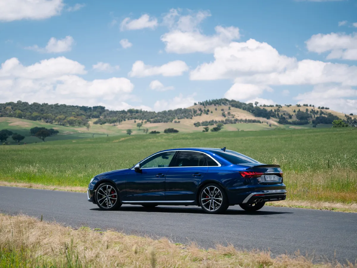 Audi S4,autocango,china used car exporter,china ev exporter,chinese used car exporter,chinese used ev exporter