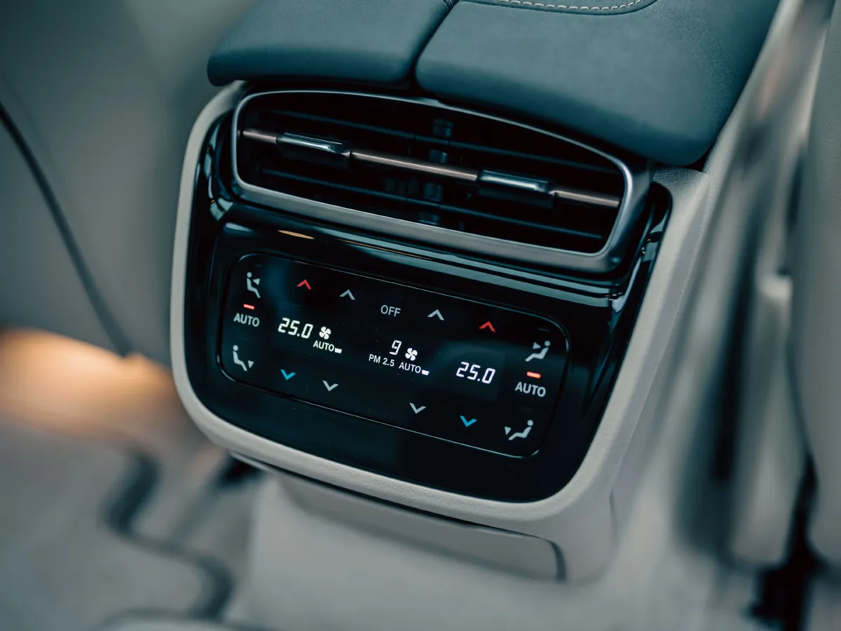 Mercedes-Benz EQS Class,autocango,china used car exporter,china ev exporter,chinese used car exporter,chinese used ev exporter