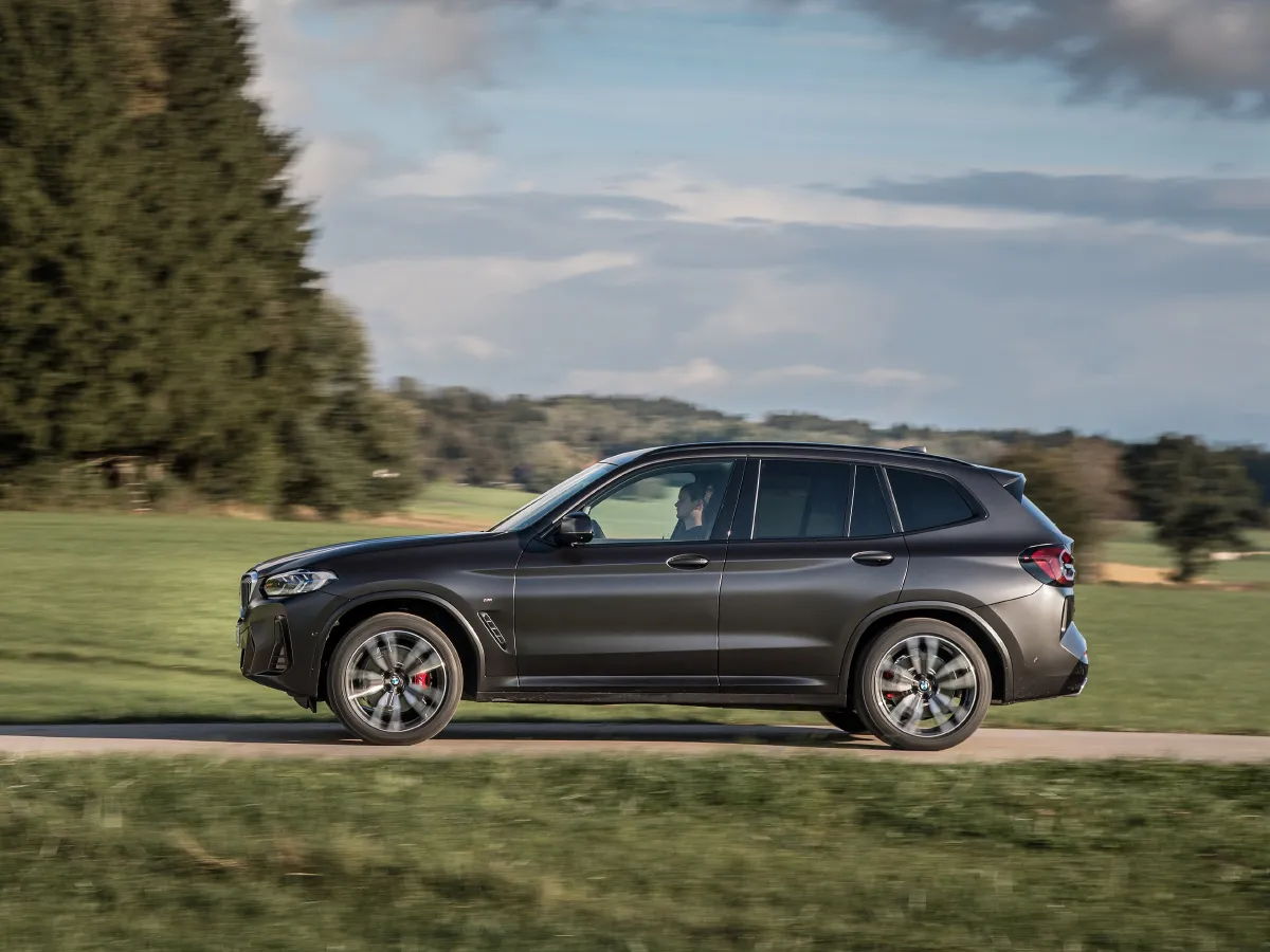 BMW X3,autocango,china used car exporter,china ev exporter,chinese used car exporter,chinese used ev exporter