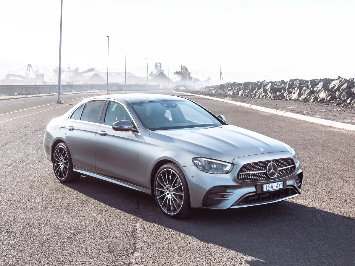 Mercedes-Benz E Class,autocango,china used car exporter,china ev exporter,chinese used car exporter,chinese used ev exporter