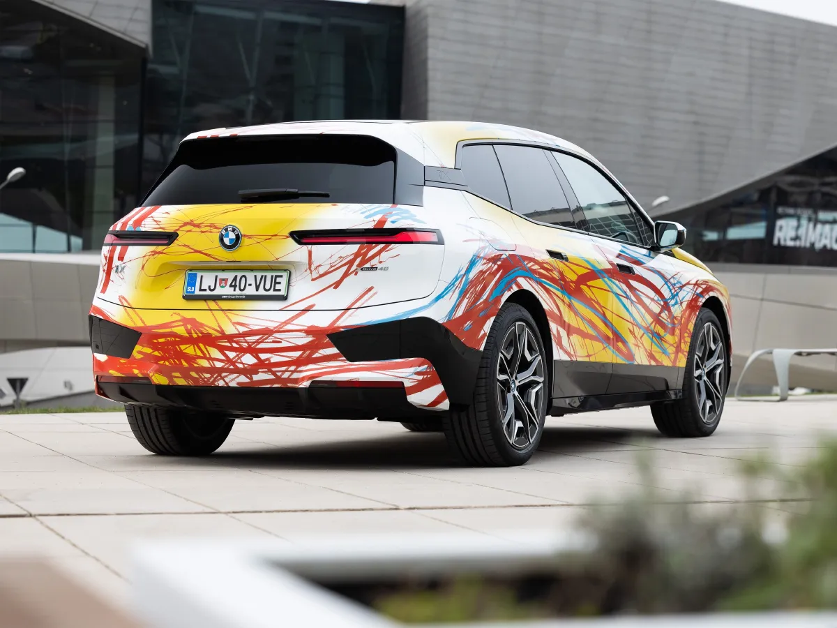 BMW iX,autocango,china used car exporter,china ev exporter,chinese used car exporter,chinese used ev exporter