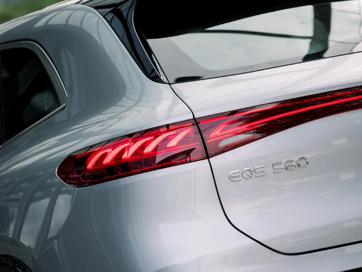 Mercedes-Benz EQS SUV,autocango,china used car exporter,china ev exporter,chinese used car exporter,chinese used ev exporter