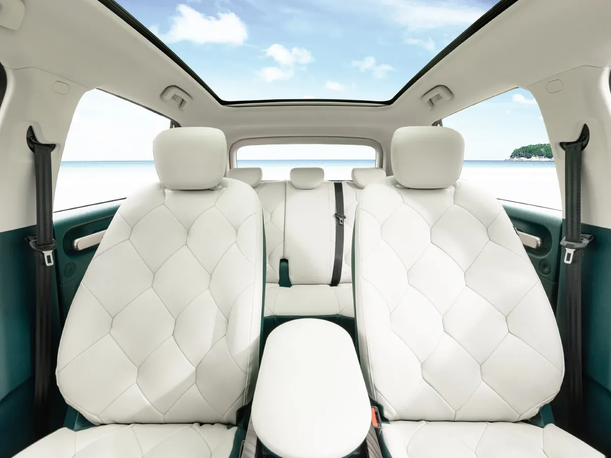 BaoJun Cloud,autocango,china used car exporter,china ev exporter,chinese used car exporter,chinese used ev exporter