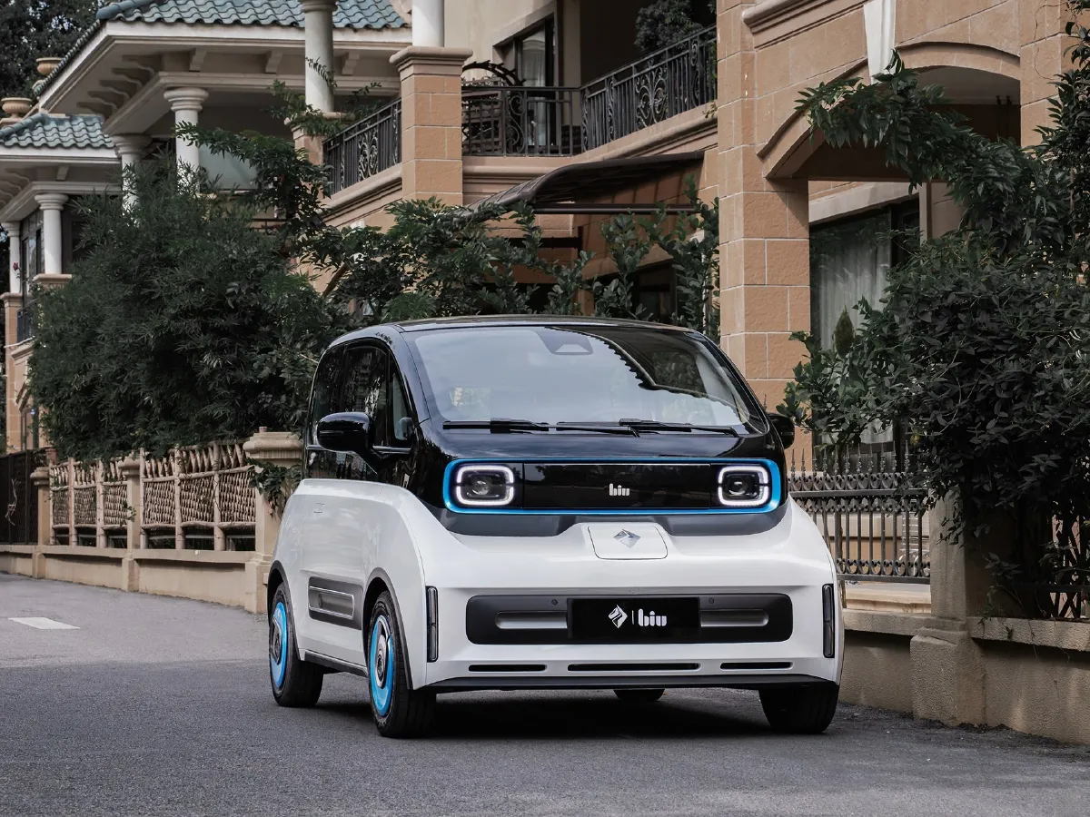 BaoJun E300,autocango,china used car exporter,china ev exporter,chinese used car exporter,chinese used ev exporter