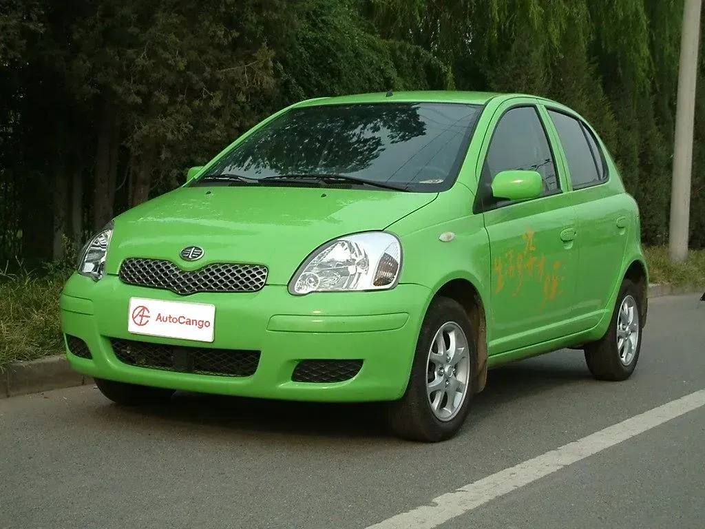 2004 FAW Vizi 1.3L 87HP L4 4AT,autocango,china used car exporter,china ev exporter,chinese used car exporter,chinese used ev exporter