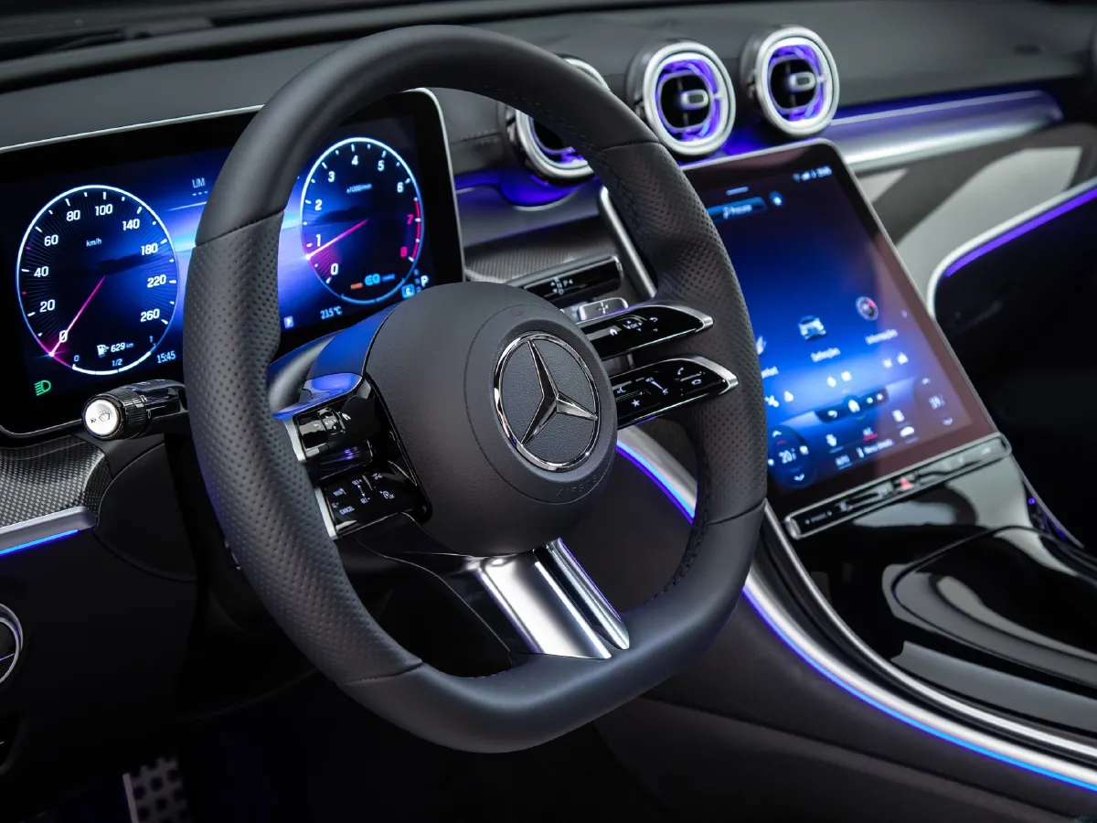 Mercedes-Benz C Class,autocango,china used car exporter,china ev exporter,chinese used car exporter,chinese used ev exporter