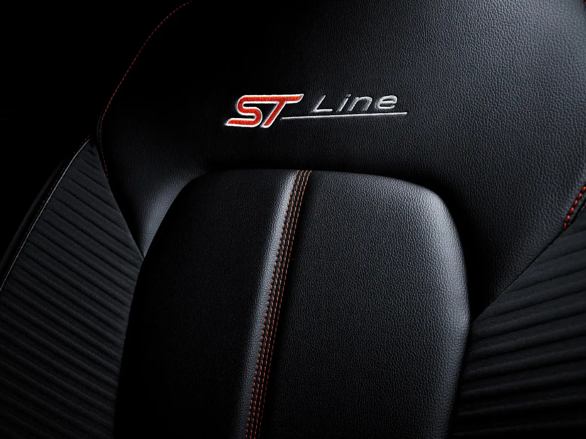 Ford Focus,autocango,china used car exporter,china ev exporter,chinese used car exporter,chinese used ev exporter