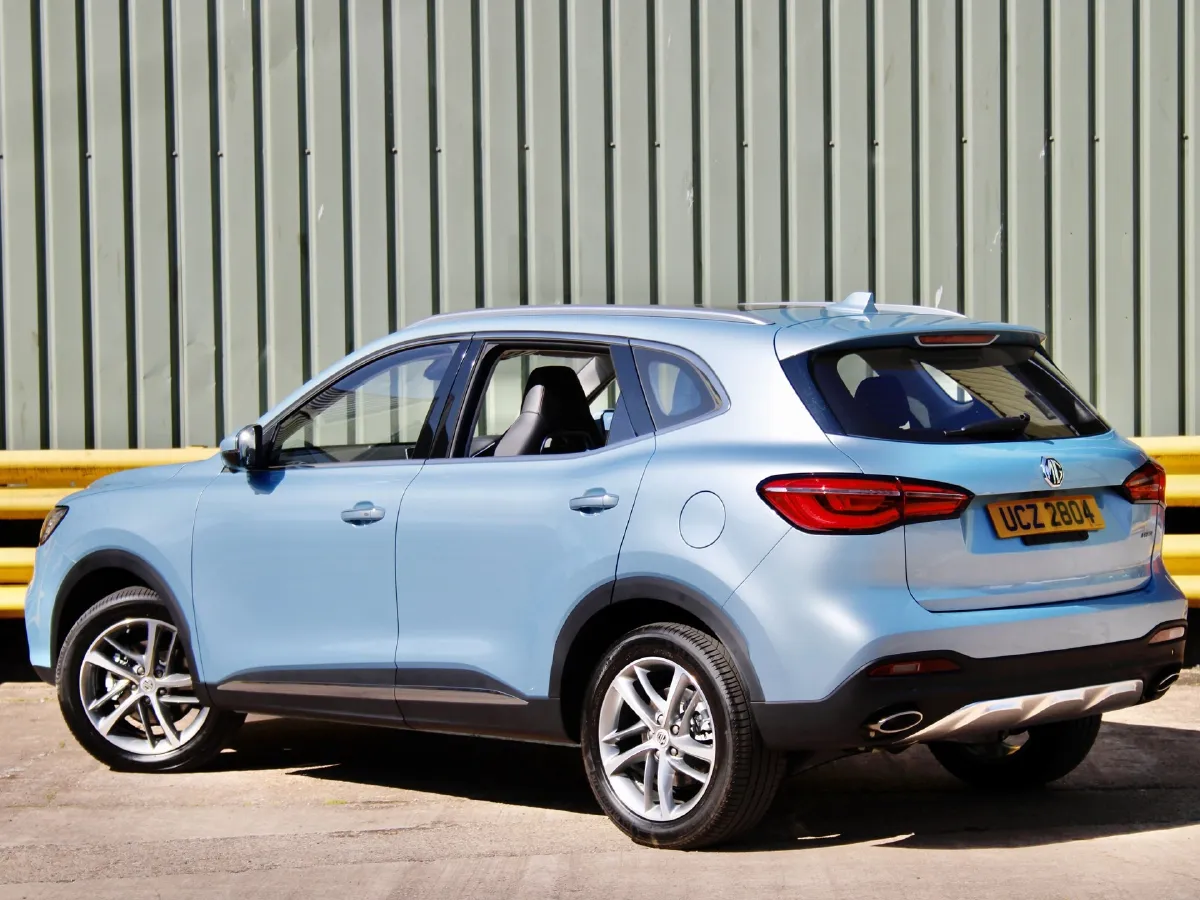 MG HS,autocango,china used car exporter,china ev exporter,chinese used car exporter,chinese used ev exporter