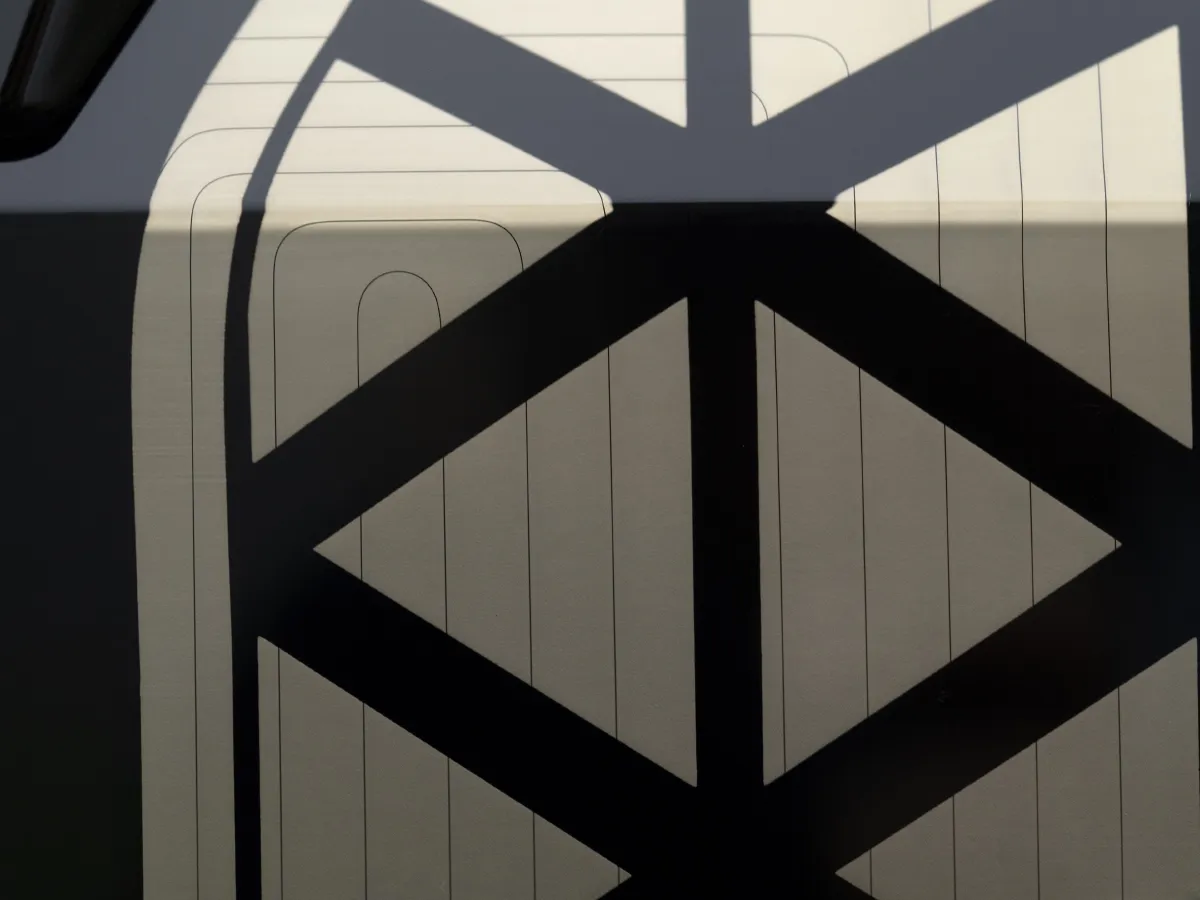 BMW iX,autocango,china used car exporter,china ev exporter,chinese used car exporter,chinese used ev exporter