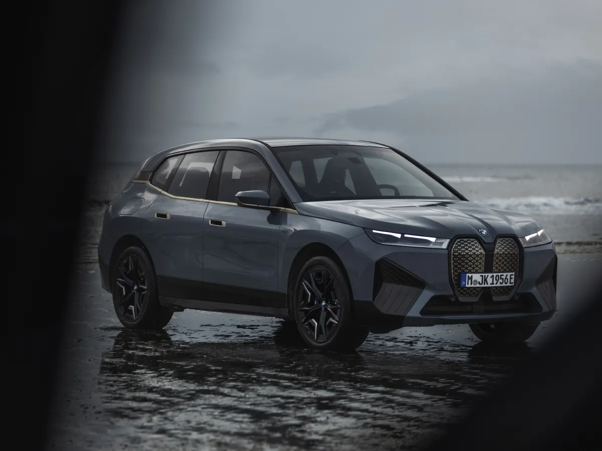 BMW iX,autocango,china used car exporter,china ev exporter,chinese used car exporter,chinese used ev exporter