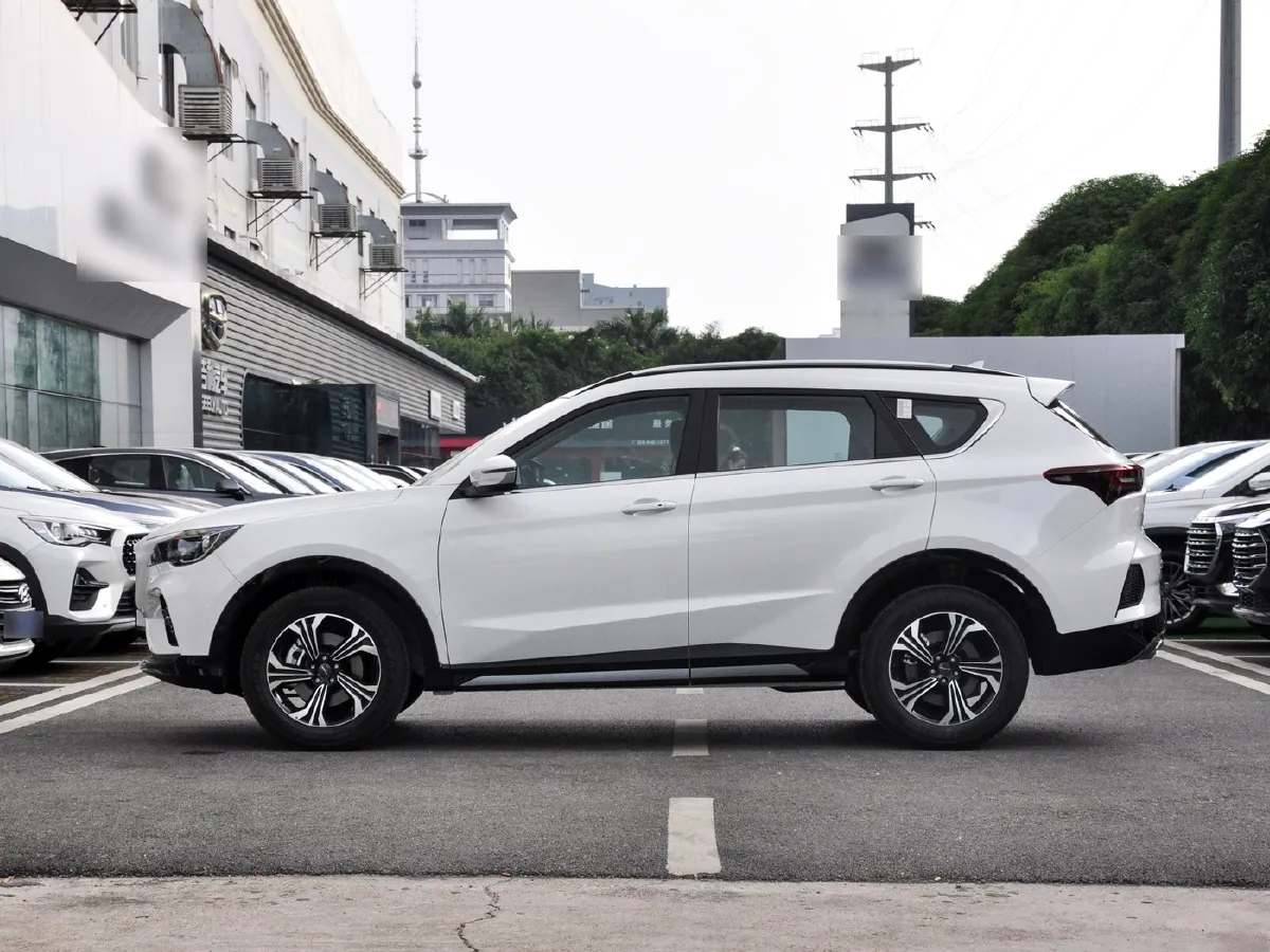 Soueast DX8S,autocango,china used car exporter,china ev exporter,chinese used car exporter,chinese used ev exporter