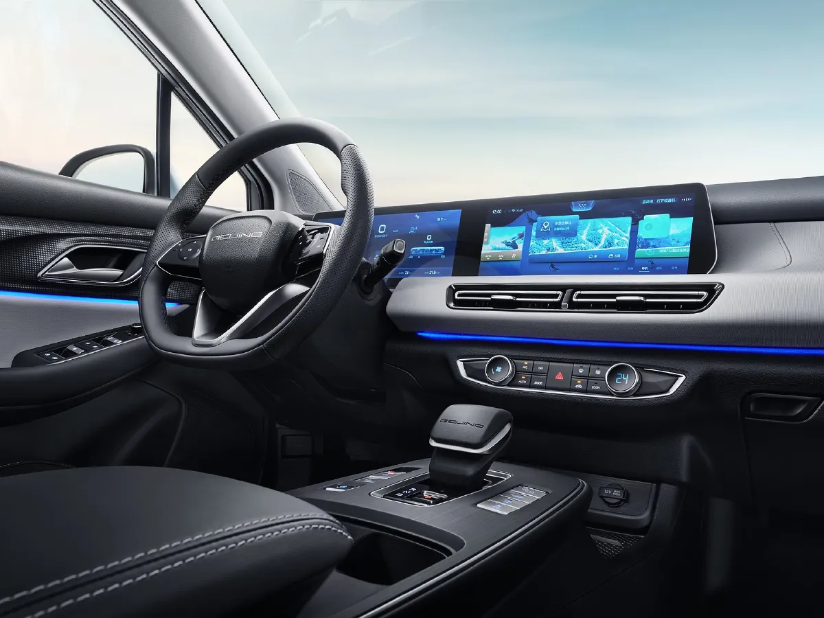 BeiJing Auto EU5 Plus,autocango,china used car exporter,china ev exporter,chinese used car exporter,chinese used ev exporter