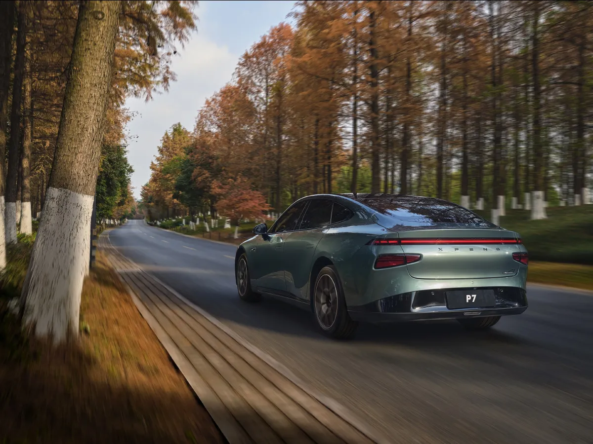 Xpeng P7,autocango,china used car exporter,china ev exporter,chinese used car exporter,chinese used ev exporter