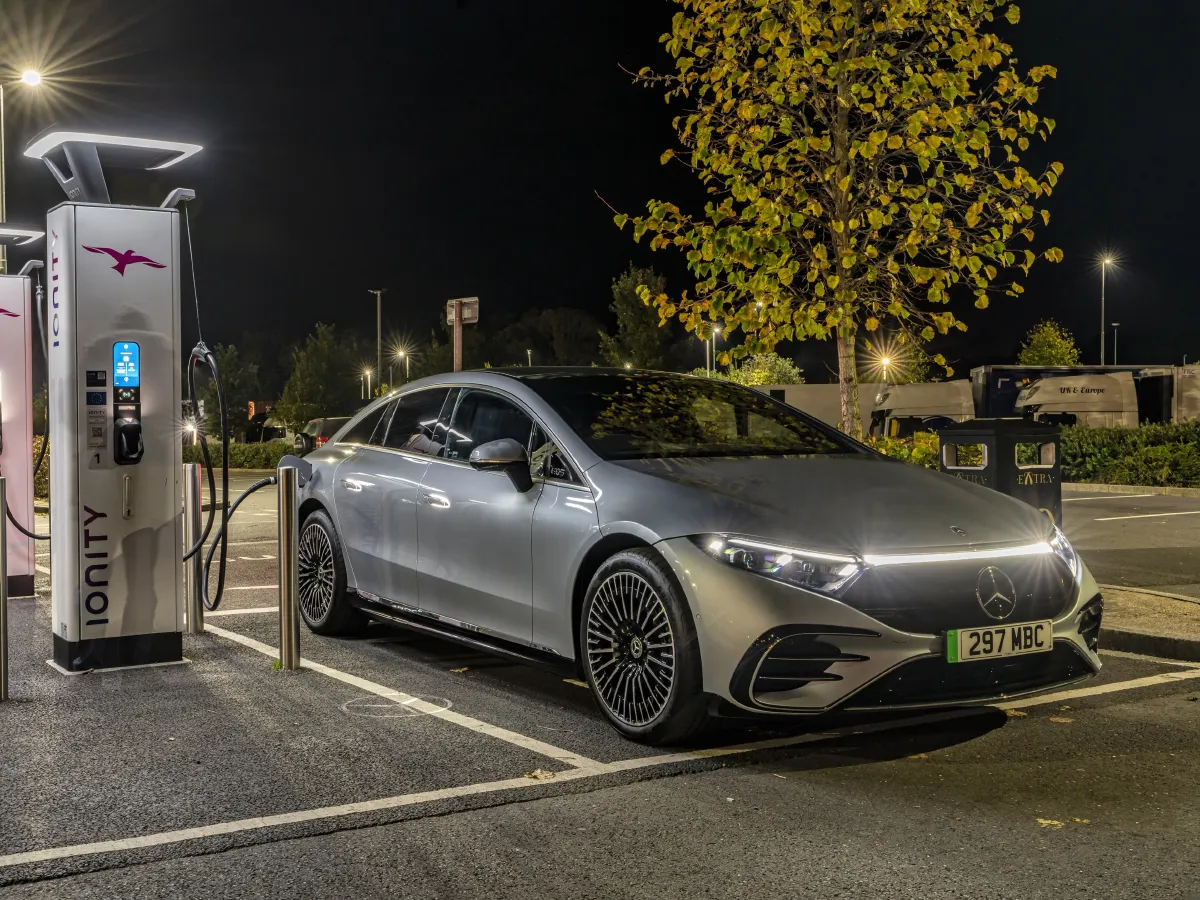 Mercedes-Benz EQS Class,autocango,china used car exporter,china ev exporter,chinese used car exporter,chinese used ev exporter