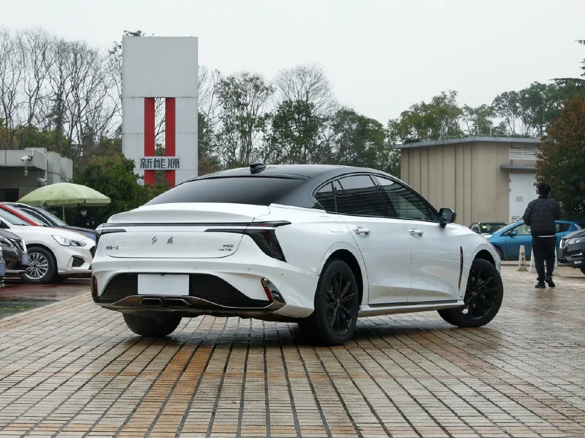 HongQi H6,autocango,china used car exporter,china ev exporter,chinese used car exporter,chinese used ev exporter