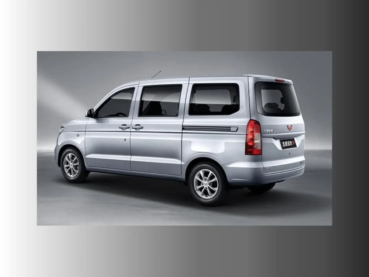 WuLing HongGuang V,autocango,china used car exporter,china ev exporter,chinese used car exporter,chinese used ev exporter