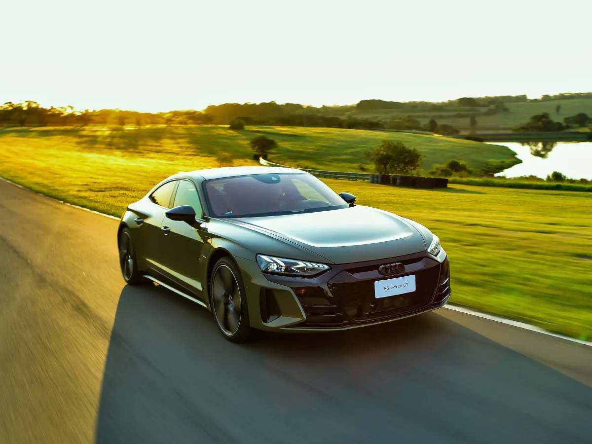 2023 Audi RS e-tron GT 2AT BEV 93.4KWH,autocango,china used car exporter,china ev exporter,chinese used car exporter,chinese used ev exporter