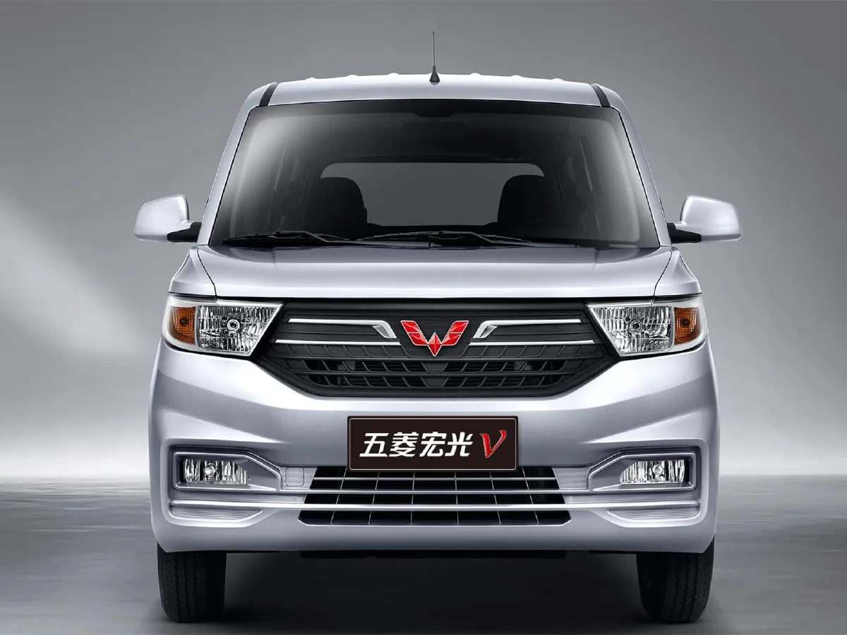 WuLing HongGuang V,autocango,china used car exporter,china ev exporter,chinese used car exporter,chinese used ev exporter