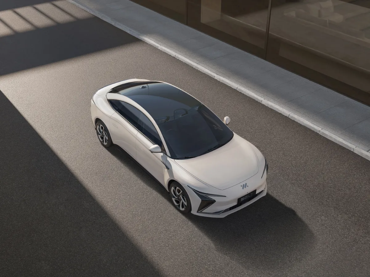 IM L7,autocango,china used car exporter,china ev exporter,chinese used car exporter,chinese used ev exporter