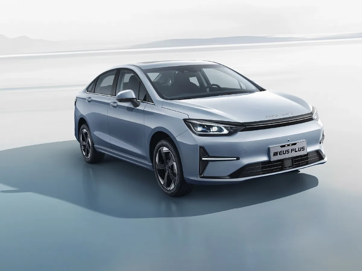 BeiJing Auto EU5 Plus,autocango,china used car exporter,china ev exporter,chinese used car exporter,chinese used ev exporter