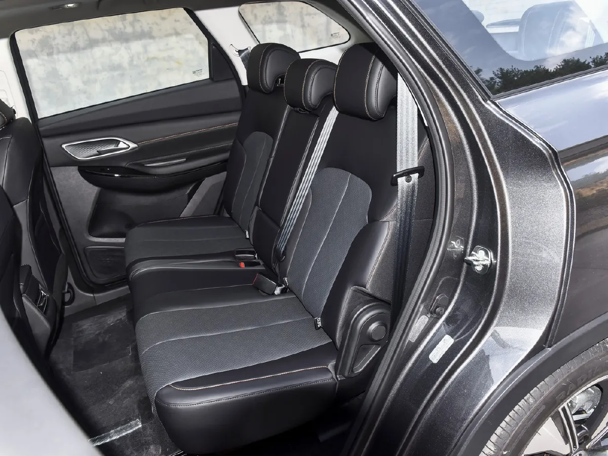 ChangAn X7 PLUS,autocango,china used car exporter,china ev exporter,chinese used car exporter,chinese used ev exporter