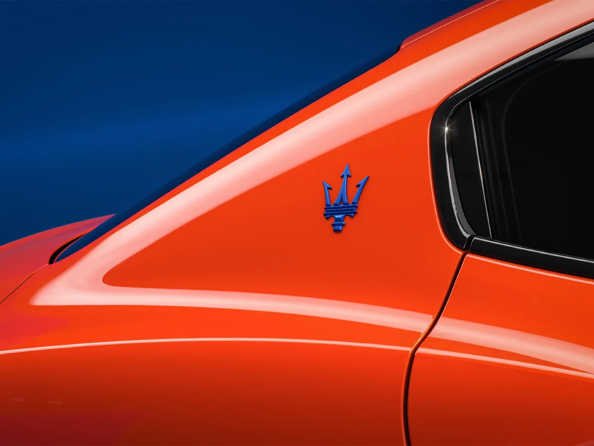 Maserati Ghibli,autocango,china used car exporter,china ev exporter,chinese used car exporter,chinese used ev exporter