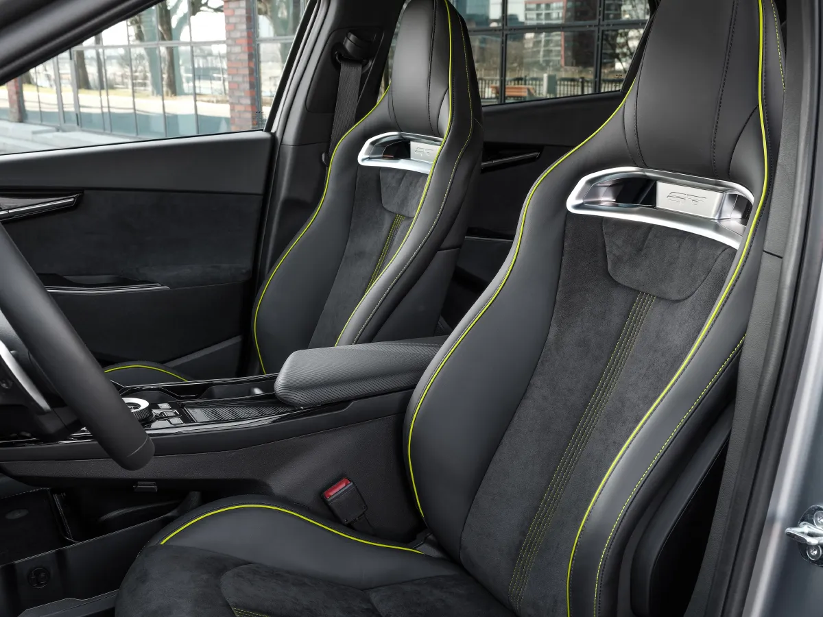 Kia EV6,autocango,china used car exporter,china ev exporter,chinese used car exporter,chinese used ev exporter