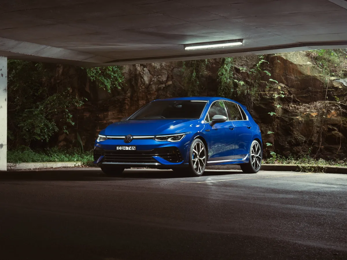 2011 Volkswagen Golf 2.0T 256HP L4 6DCT,autocango,china used car exporter,china ev exporter,chinese used car exporter,chinese used ev exporter