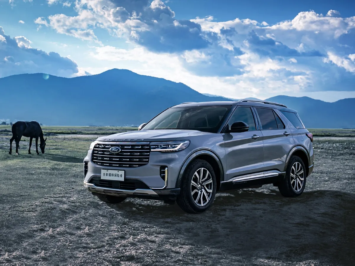Ford Explorer,autocango,china used car exporter,china ev exporter,chinese used car exporter,chinese used ev exporter