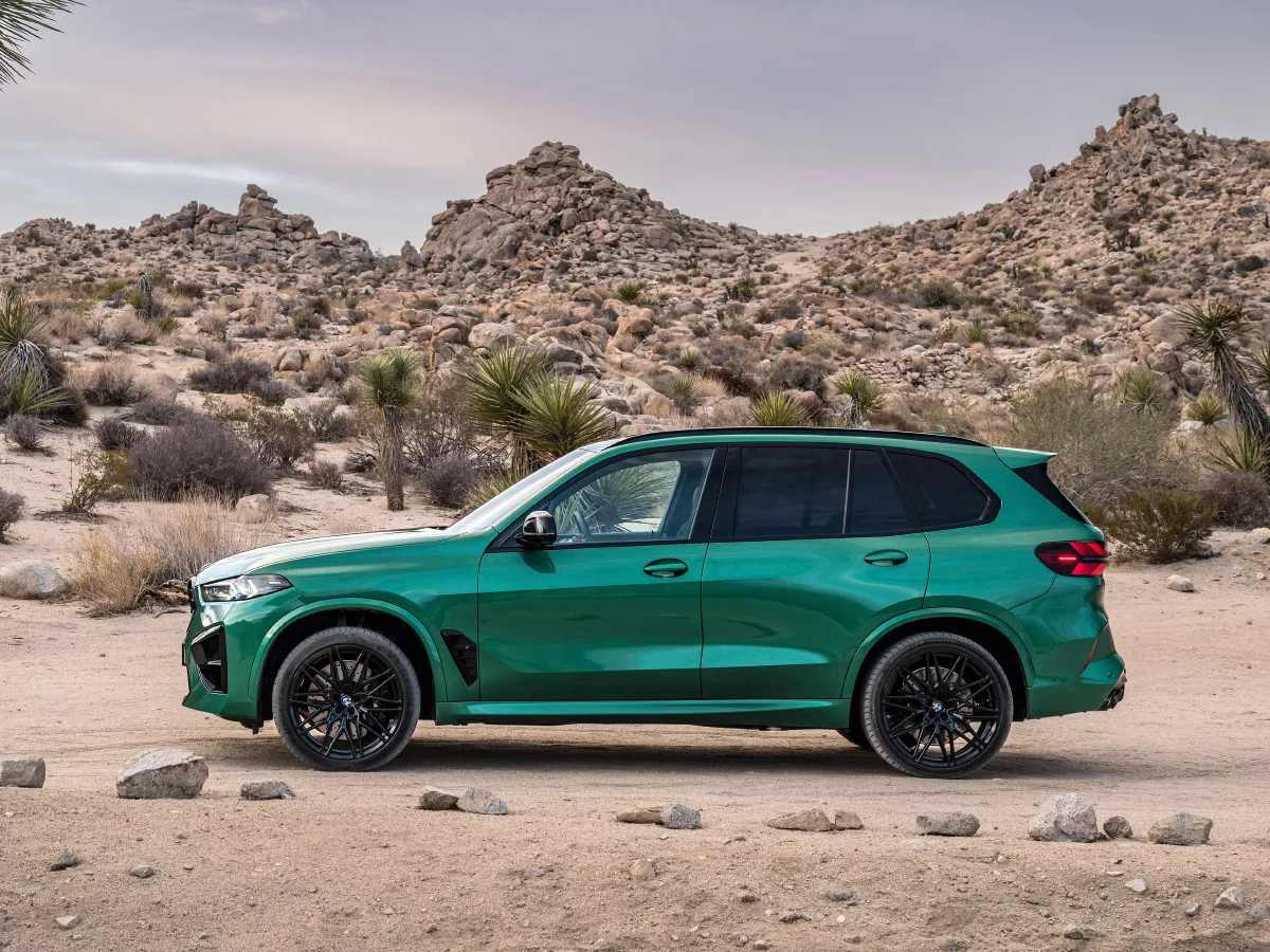 BMW X5 M,autocango,china used car exporter,china ev exporter,chinese used car exporter,chinese used ev exporter