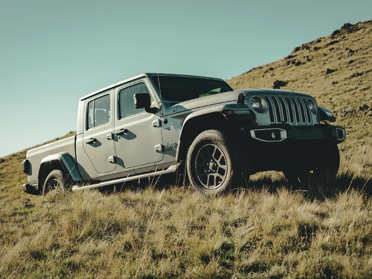 Jeep Gladiator,autocango,china used car exporter,china ev exporter,chinese used car exporter,chinese used ev exporter Jeep Gladiator,autocango,china used car exporter,china ev exporter,chinese used car exporter,chinese used ev exporter