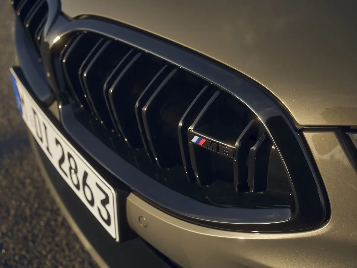 BMW M8,autocango,china used car exporter,china ev exporter,chinese used car exporter,chinese used ev exporter