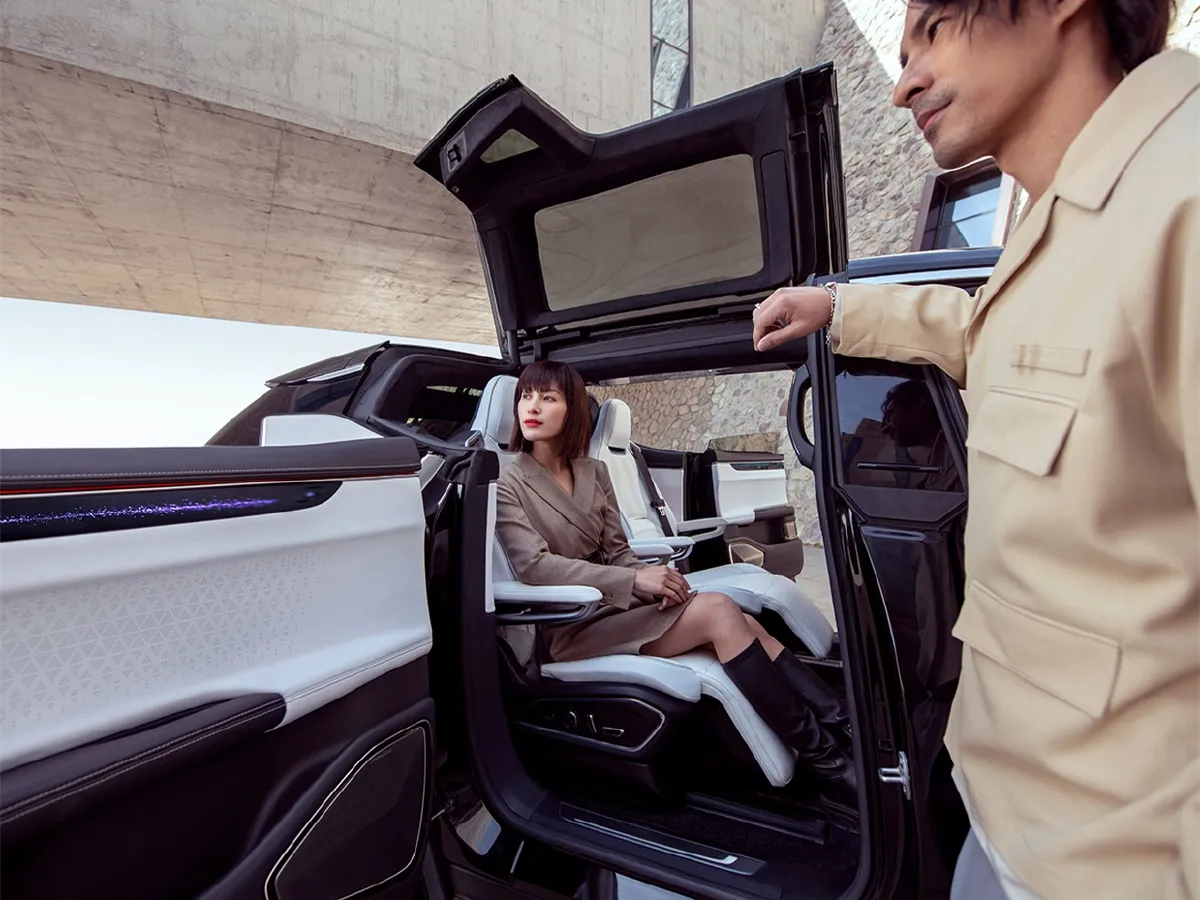 HiPhi X,autocango,china used car exporter,china ev exporter,chinese used car exporter,chinese used ev exporter