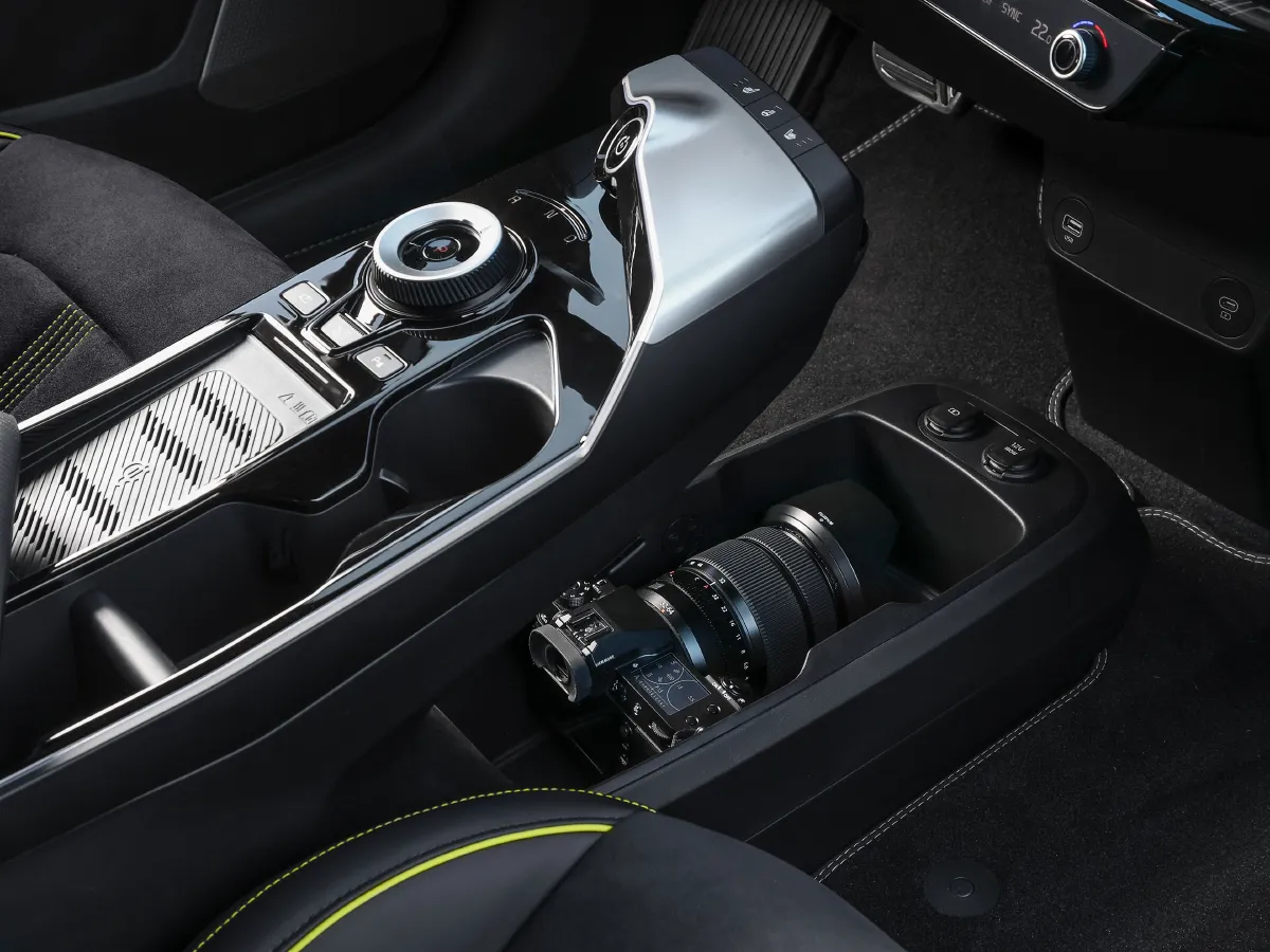 Kia EV6,autocango,china used car exporter,china ev exporter,chinese used car exporter,chinese used ev exporter