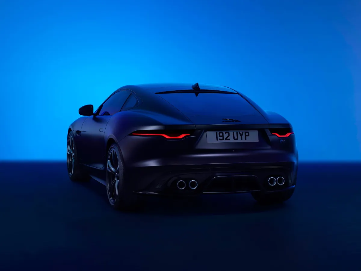 Jaguar F-TYPE,autocango,china used car exporter,china ev exporter,chinese used car exporter,chinese used ev exporter