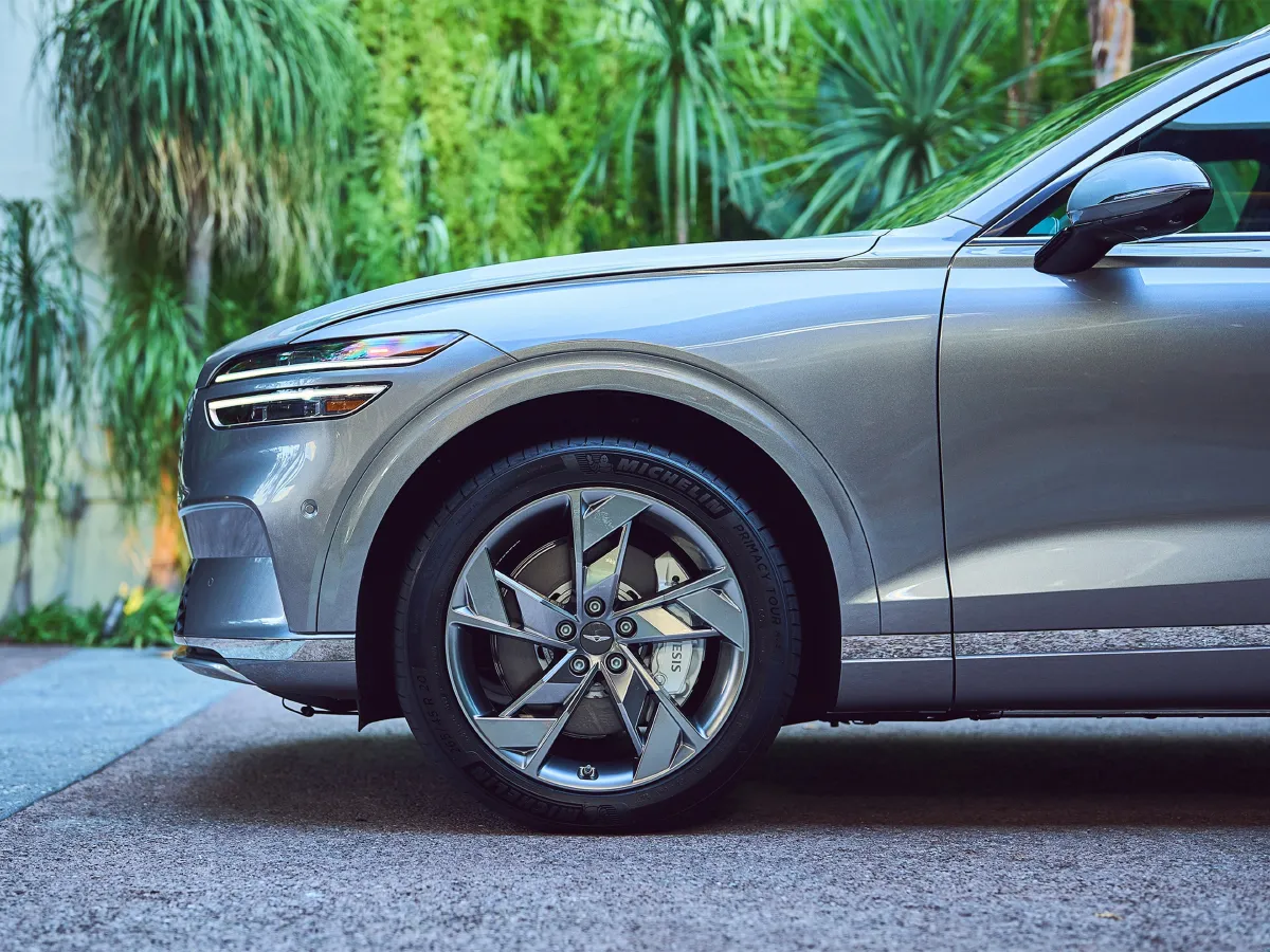 Genesis GV70,autocango,china used car exporter,china ev exporter,chinese used car exporter,chinese used ev exporter