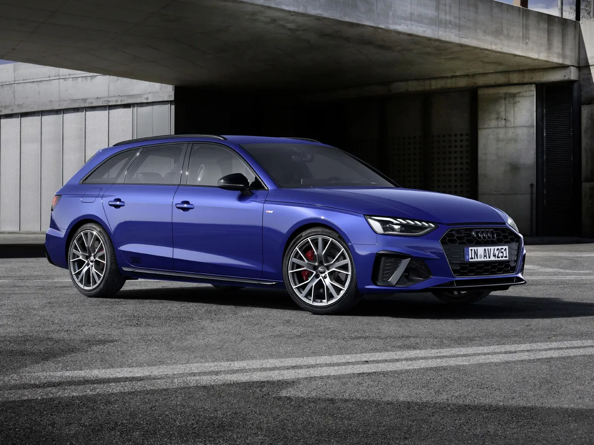 Audi A4,autocango,china used car exporter,china ev exporter,chinese used car exporter,chinese used ev exporter