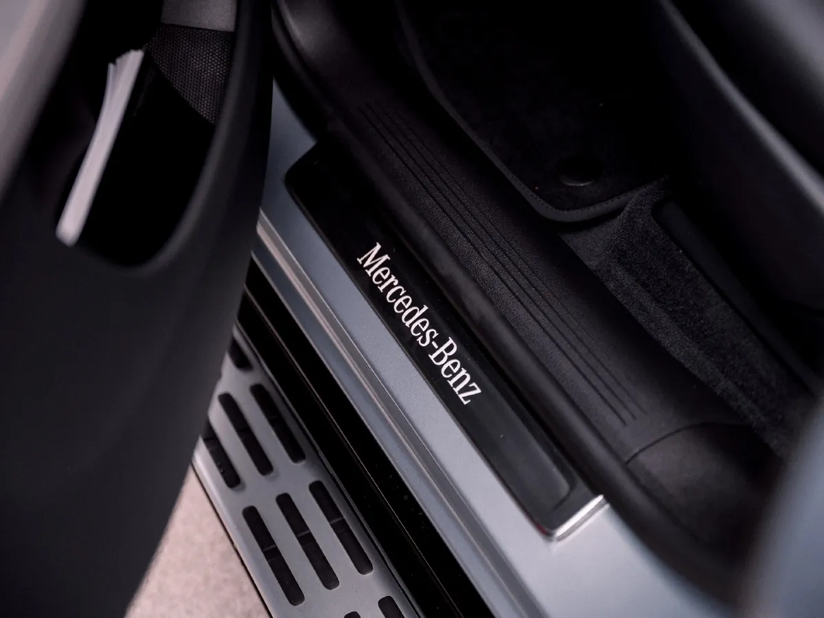 Mercedes-Benz EQS SUV,autocango,china used car exporter,china ev exporter,chinese used car exporter,chinese used ev exporter